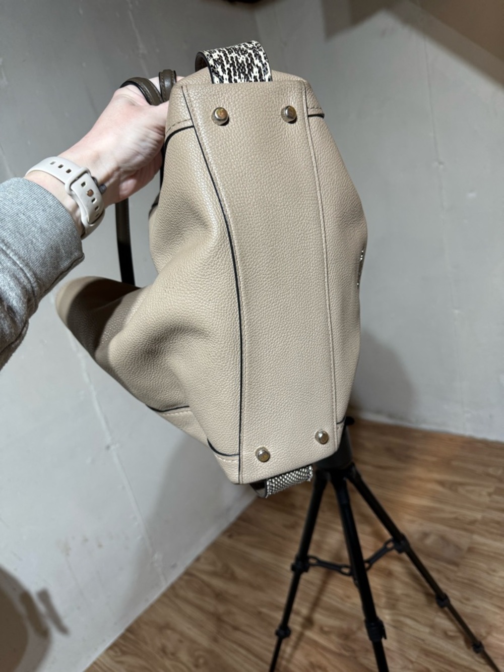 Coach Pebbled Leather Shoulder Bag in Taupe with Dark Trim - Picture 8 of 11